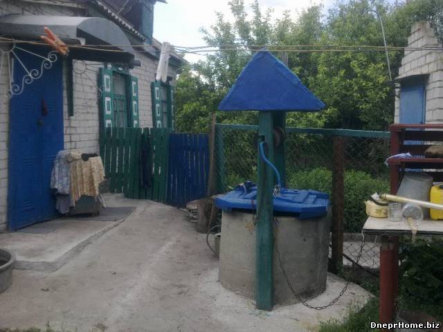 Продам дом в с.Андреевка Царичанского района - фото 1