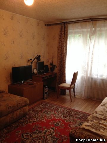 Продам 1-комнатную квартиру пр Петровского - фото 1